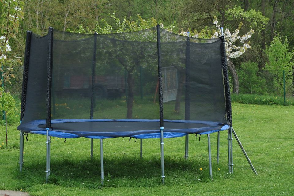Trampoline – gøy eller støy?